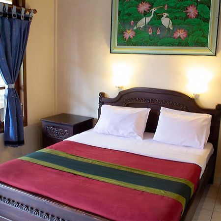 Flamboyan Hotel Kuta Lombok Dış mekan fotoğraf