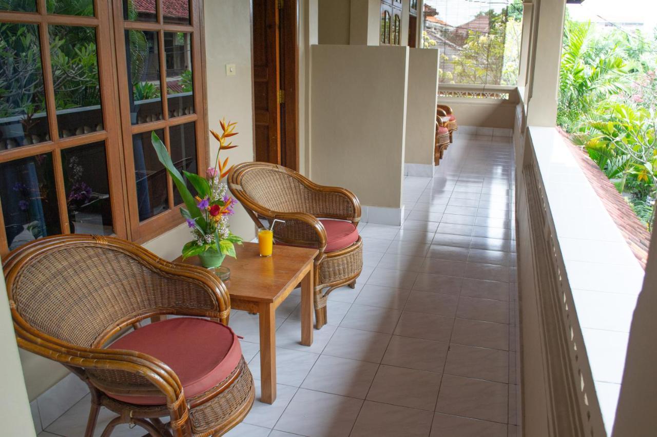 Flamboyan Hotel Kuta Lombok Dış mekan fotoğraf