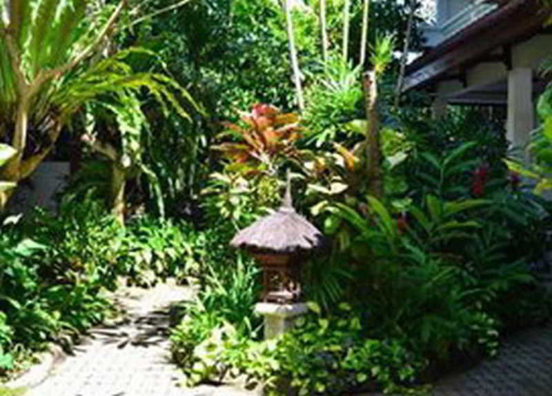 Flamboyan Hotel Kuta Lombok Dış mekan fotoğraf