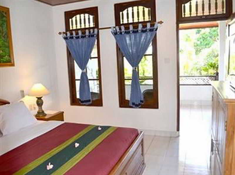 Flamboyan Hotel Kuta Lombok Dış mekan fotoğraf