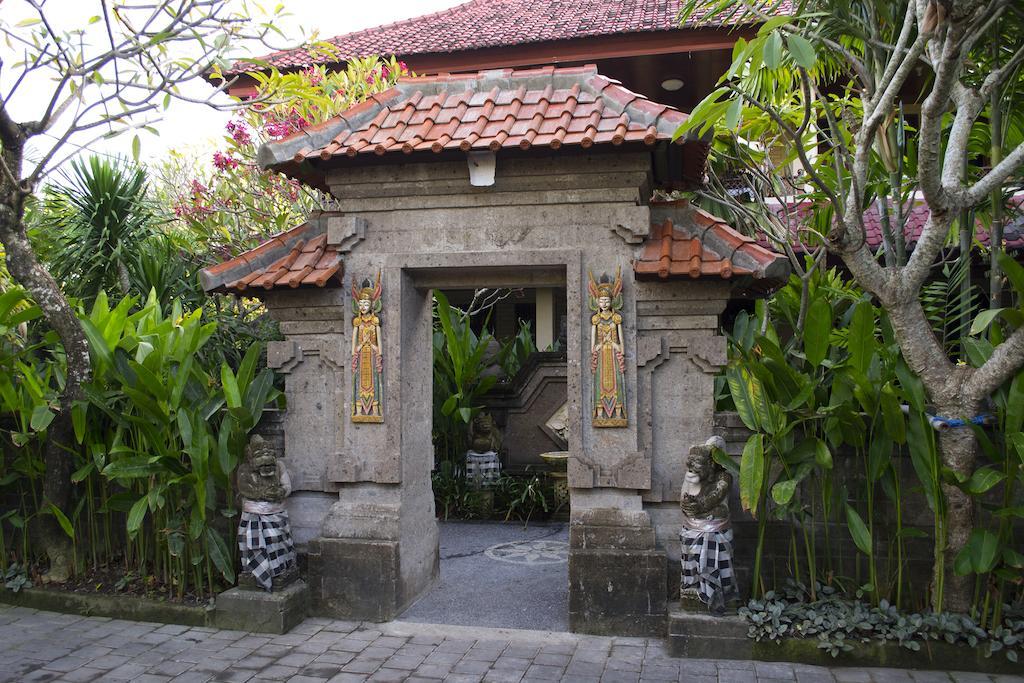 Flamboyan Hotel Kuta Lombok Dış mekan fotoğraf