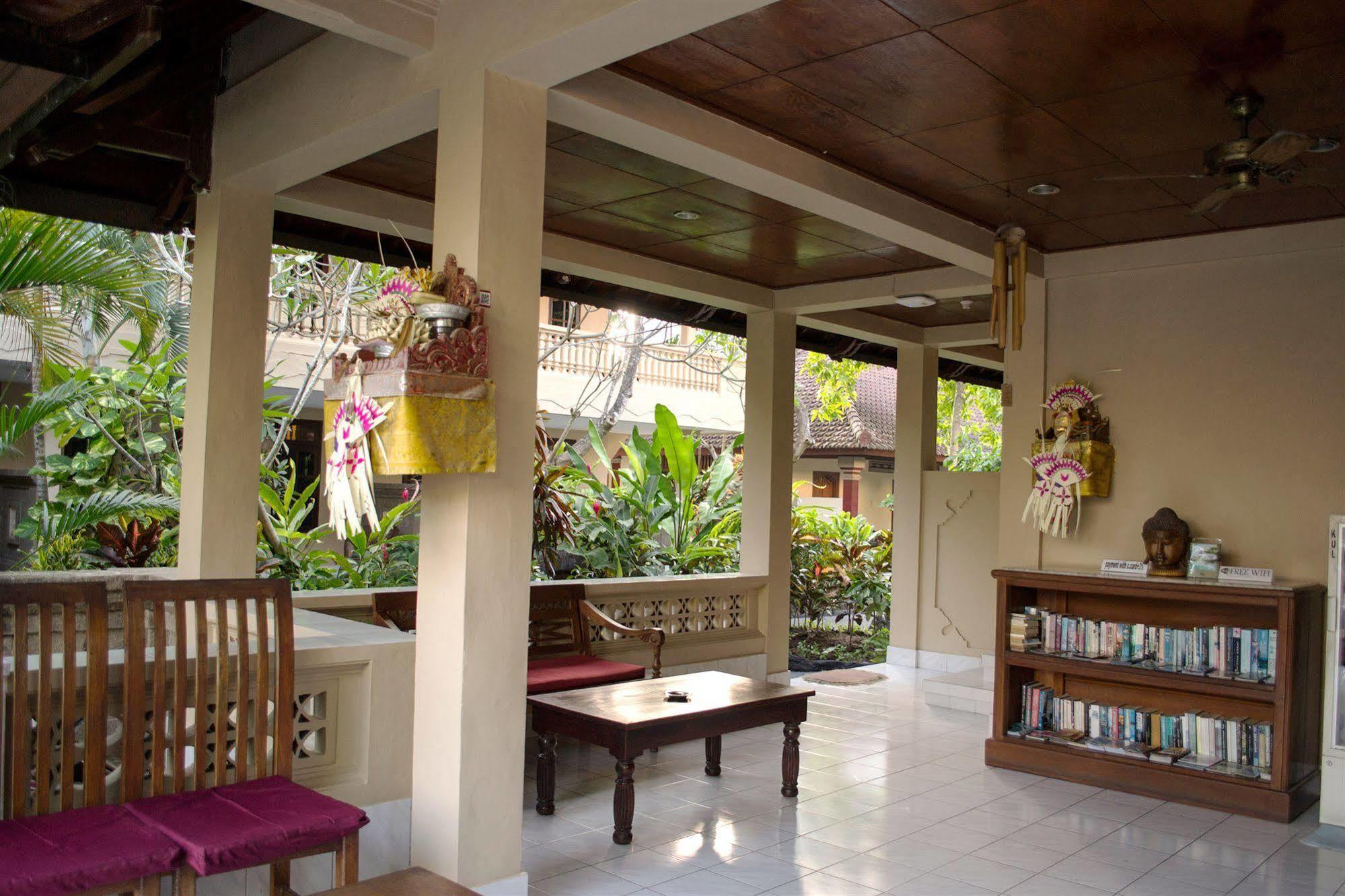 Flamboyan Hotel Kuta Lombok Dış mekan fotoğraf